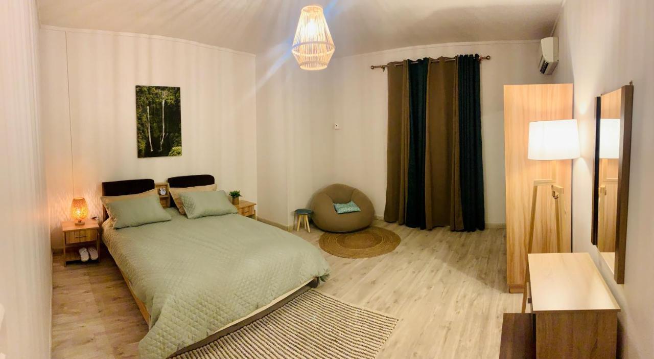 Ibiza Apartment - 150M From The Beach Flic-en-Flacq Buitenkant foto
