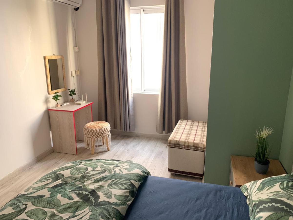 Ibiza Apartment - 150M From The Beach Flic-en-Flacq Buitenkant foto